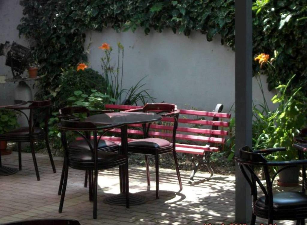 Sirena Hotel Tushemisht Extérieur photo